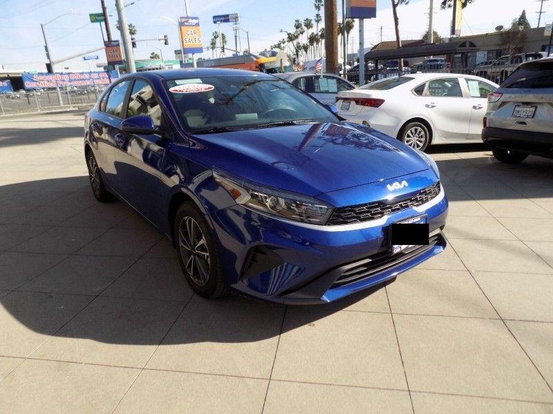 2024 Kia Forte LXS's photo