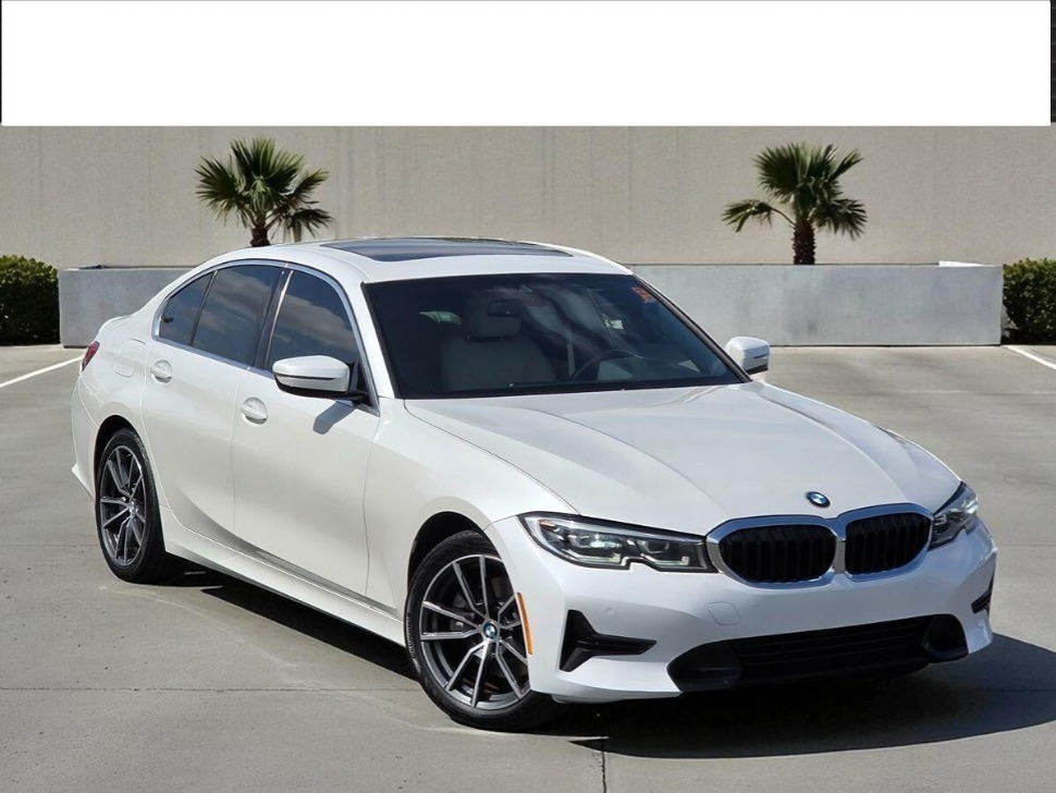 2021 BMW 3 Series 330i's photo