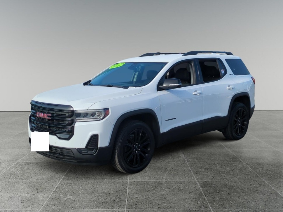 2023 GMC Acadia SLE's photo