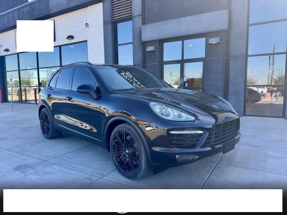 2014 Porsche Cayenne Turbo's photo