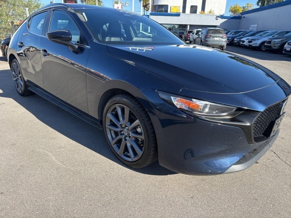 2024 Mazda Mazda3 Preferred's photo