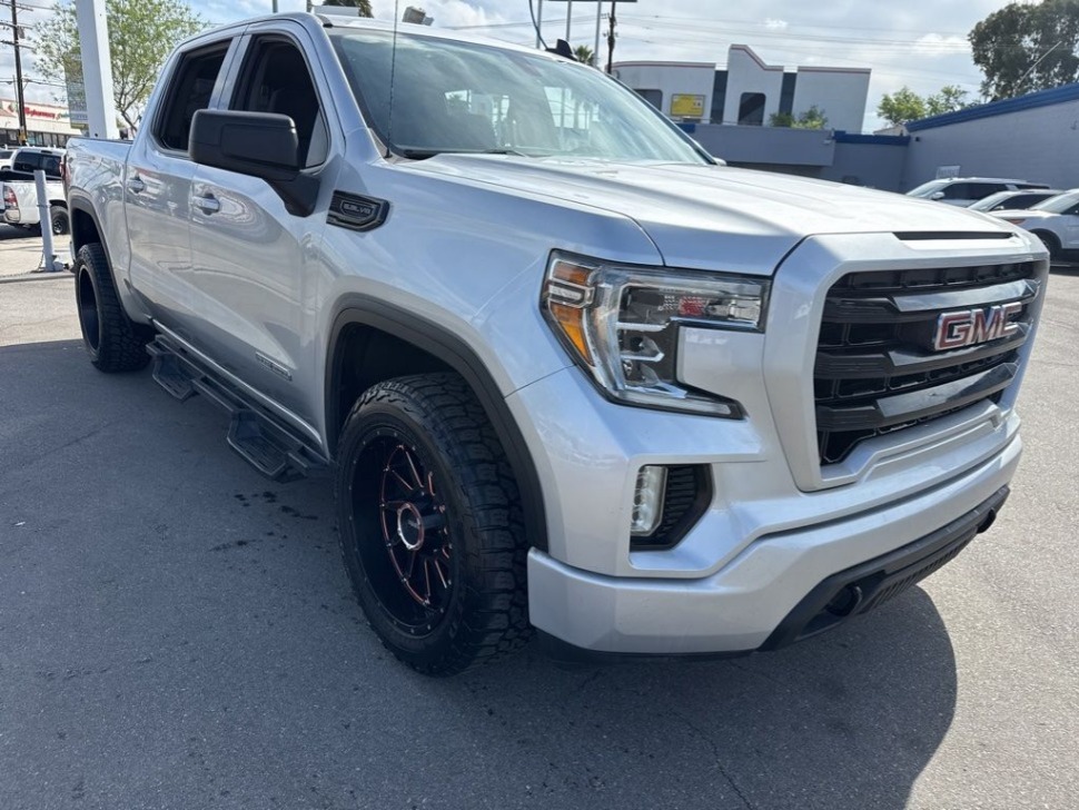 2020 GMC Sierra 2WD Crew Cab Short Box Elevation's photo