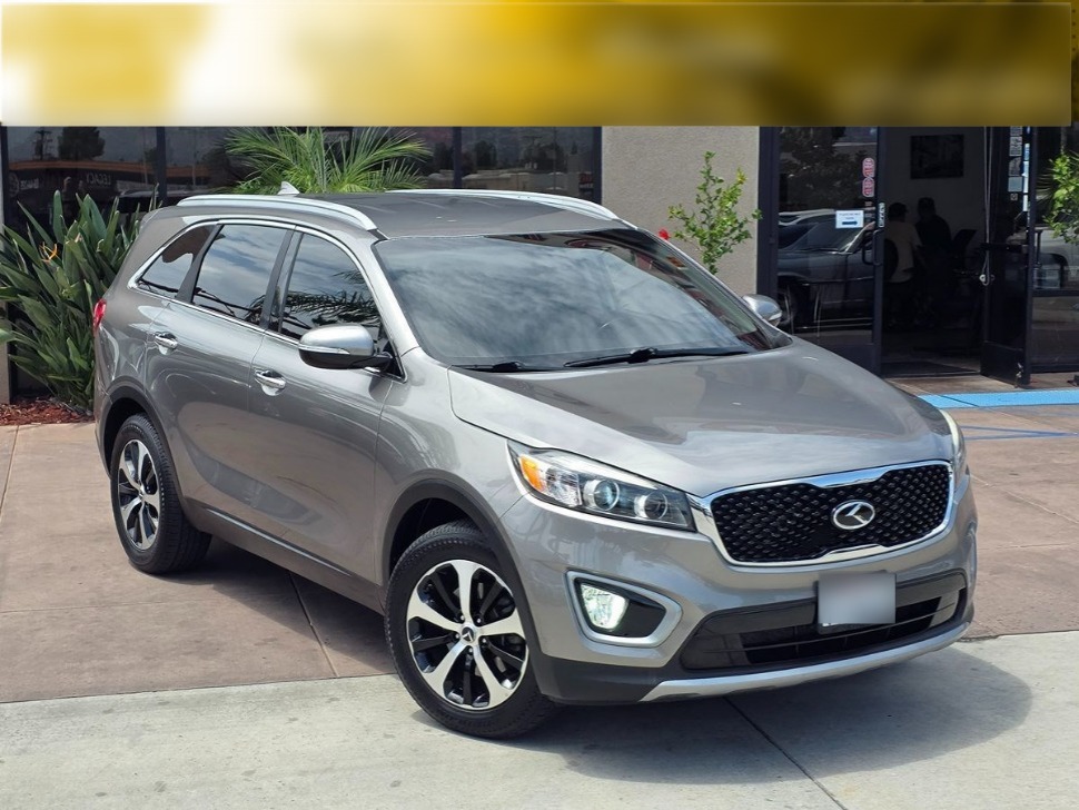 2017 Kia Sorento EX V6 AT's photo