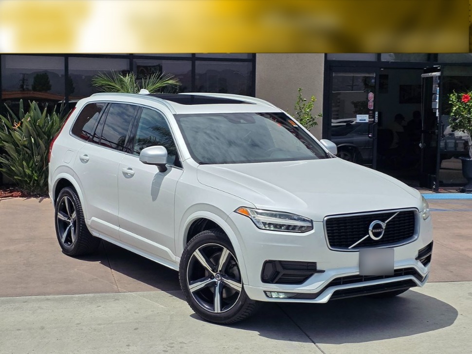 2019 Volvo XC90 T6 R-Design AWD's photo